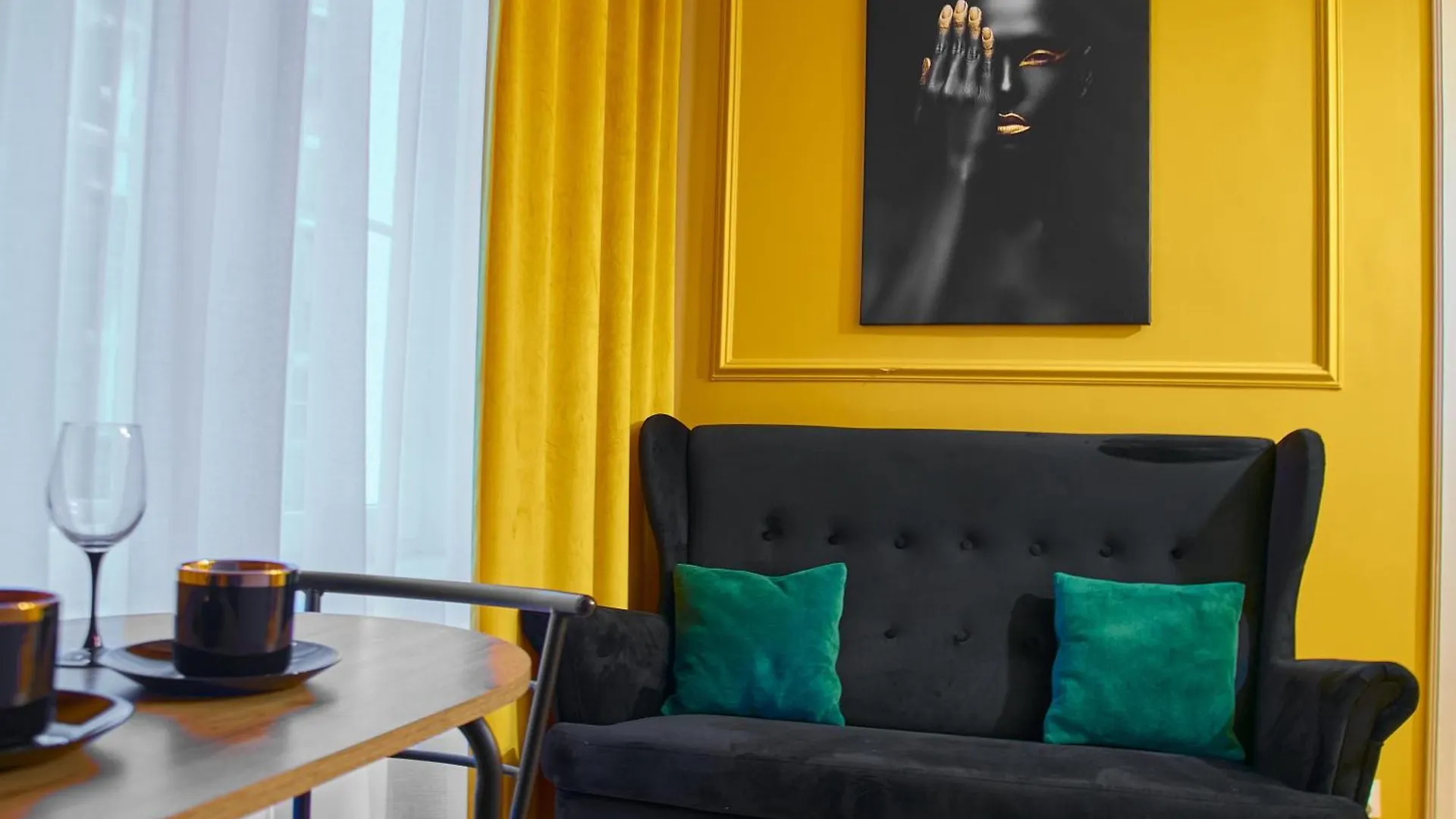 A Cozy Apartment In The Heart Of The City Krakow